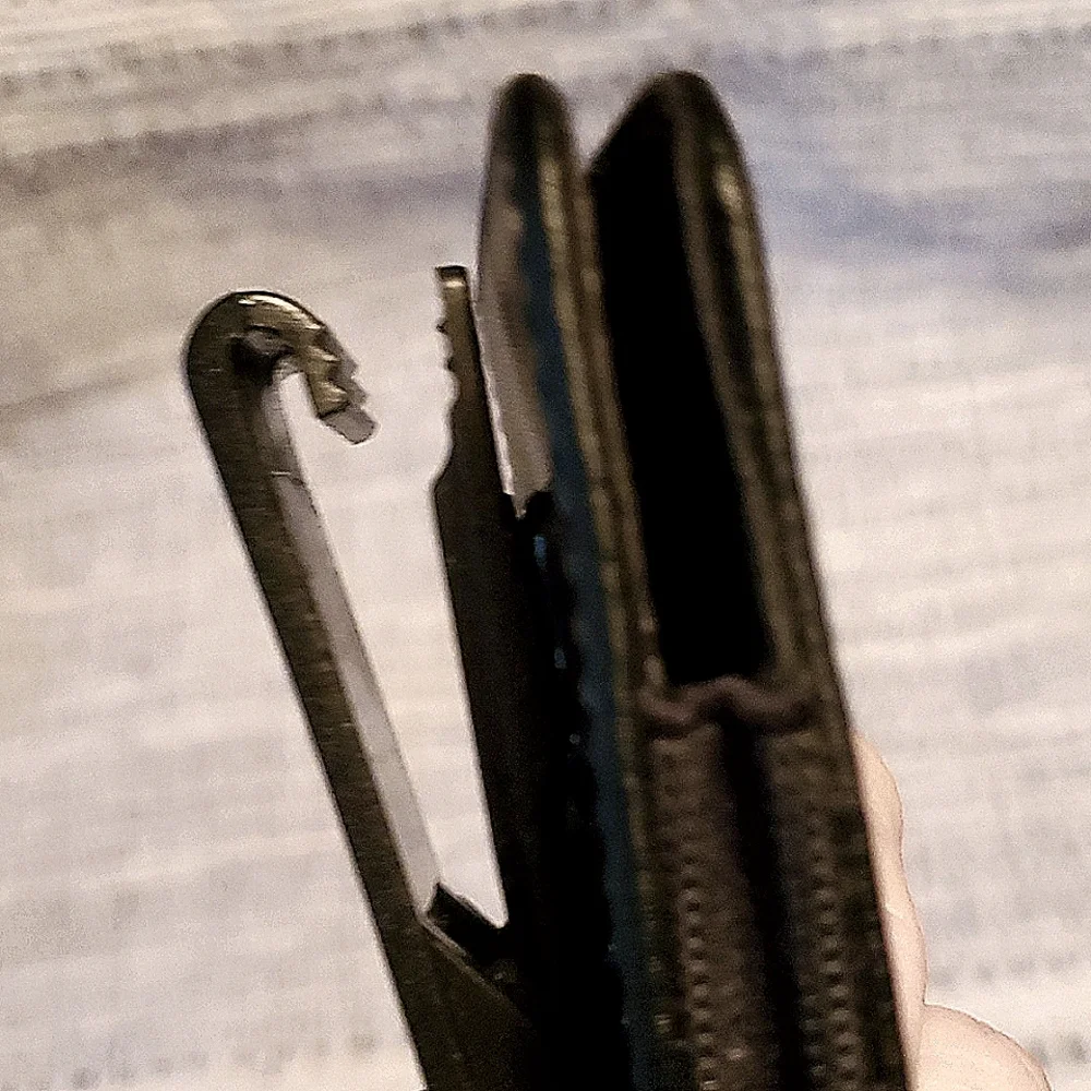 NEW Black Leather Cellphone Holster with Rotating Clip by 